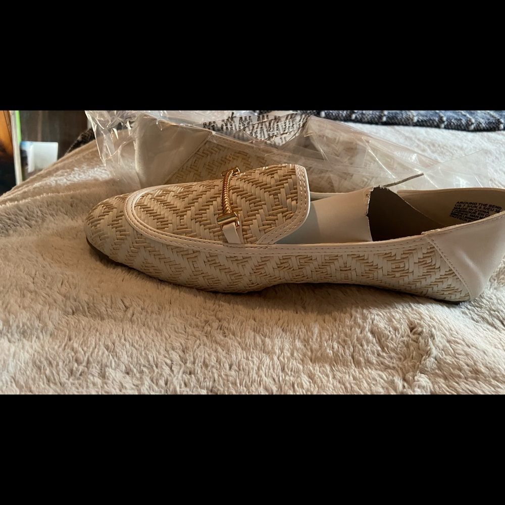 Flats from just fab never worn, still in box.